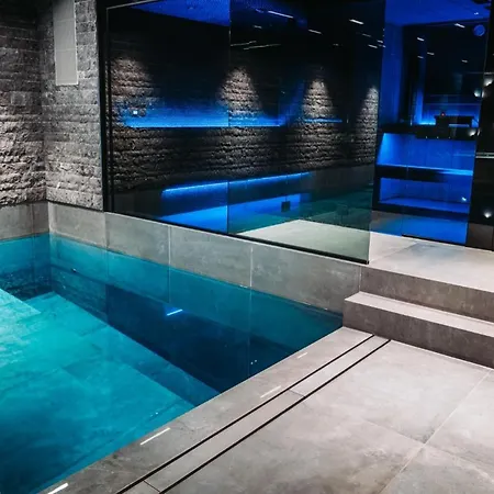 Toto With Private Pool And Sauna Apartamento Courchevel